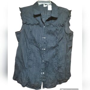 No Boundaries black sleeveless top